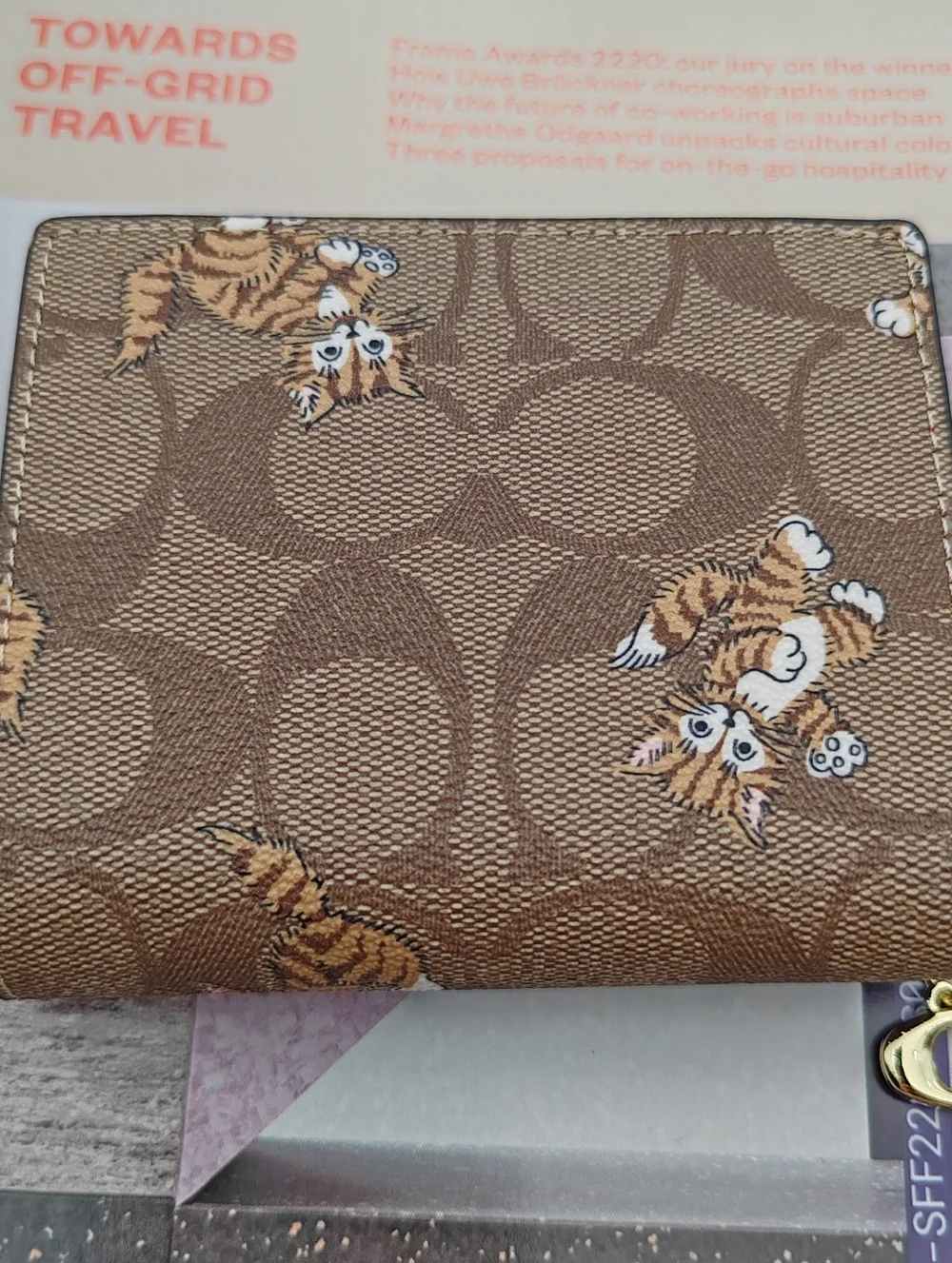 Women's Coach wallet - Picture 3 of 4